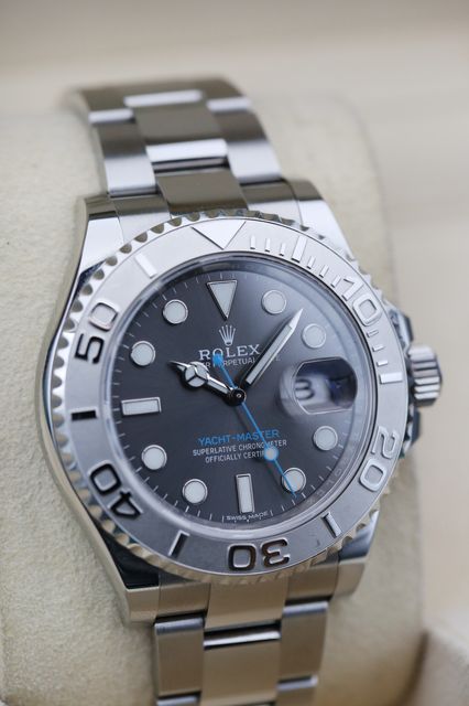 Rolex Yacht-Master 116622 Image 2